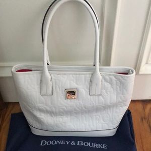 White and red Dooney & Bourke hand bag!